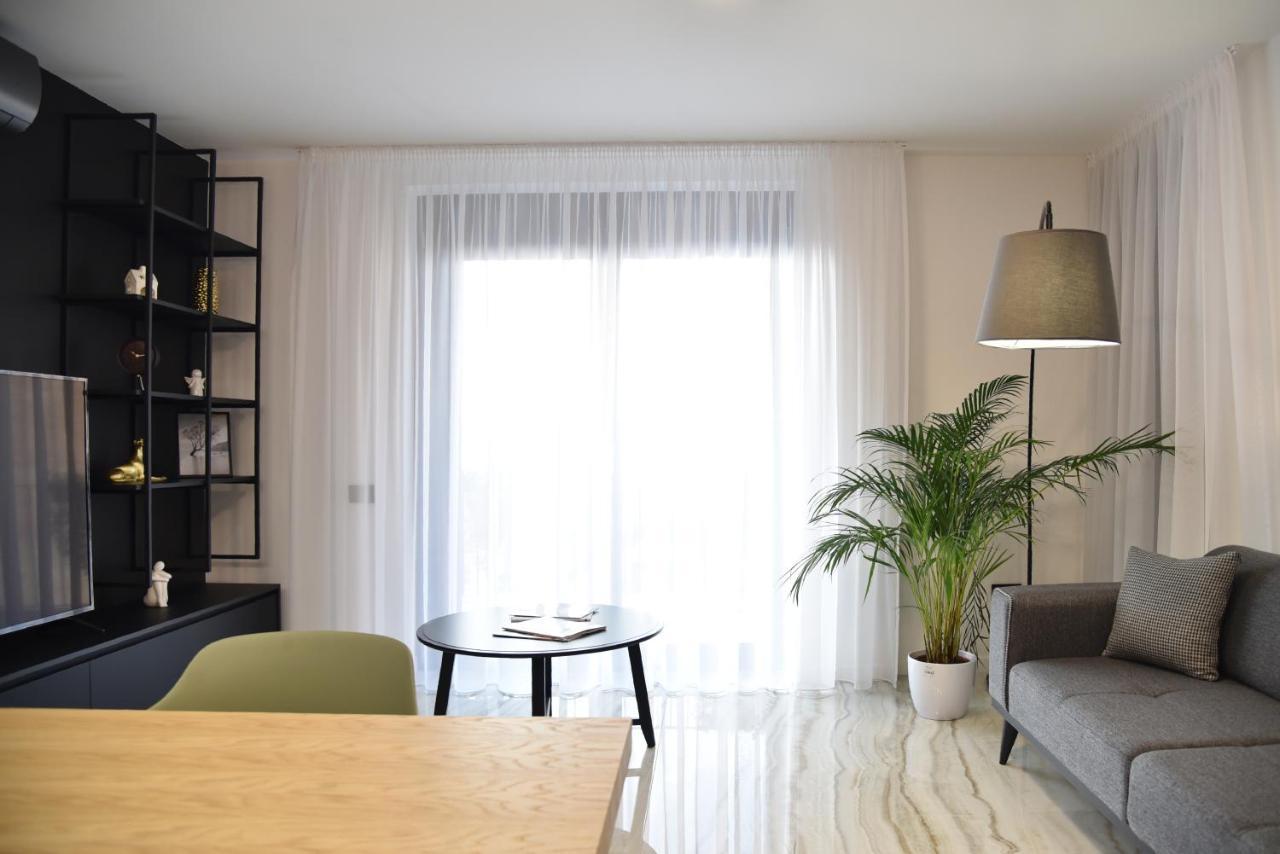 26Bricks Luxury Suites 拉迪亚 外观 照片
