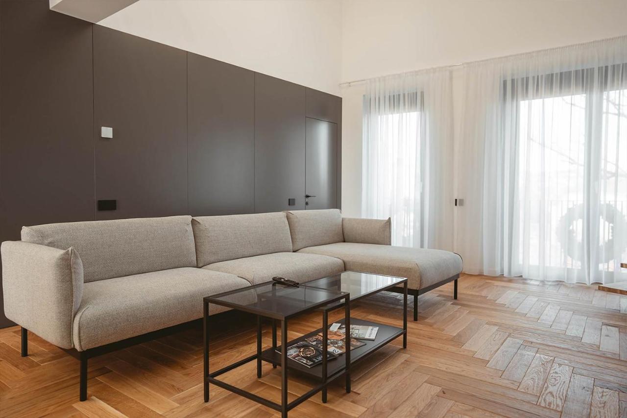 26Bricks Luxury Suites 拉迪亚 外观 照片