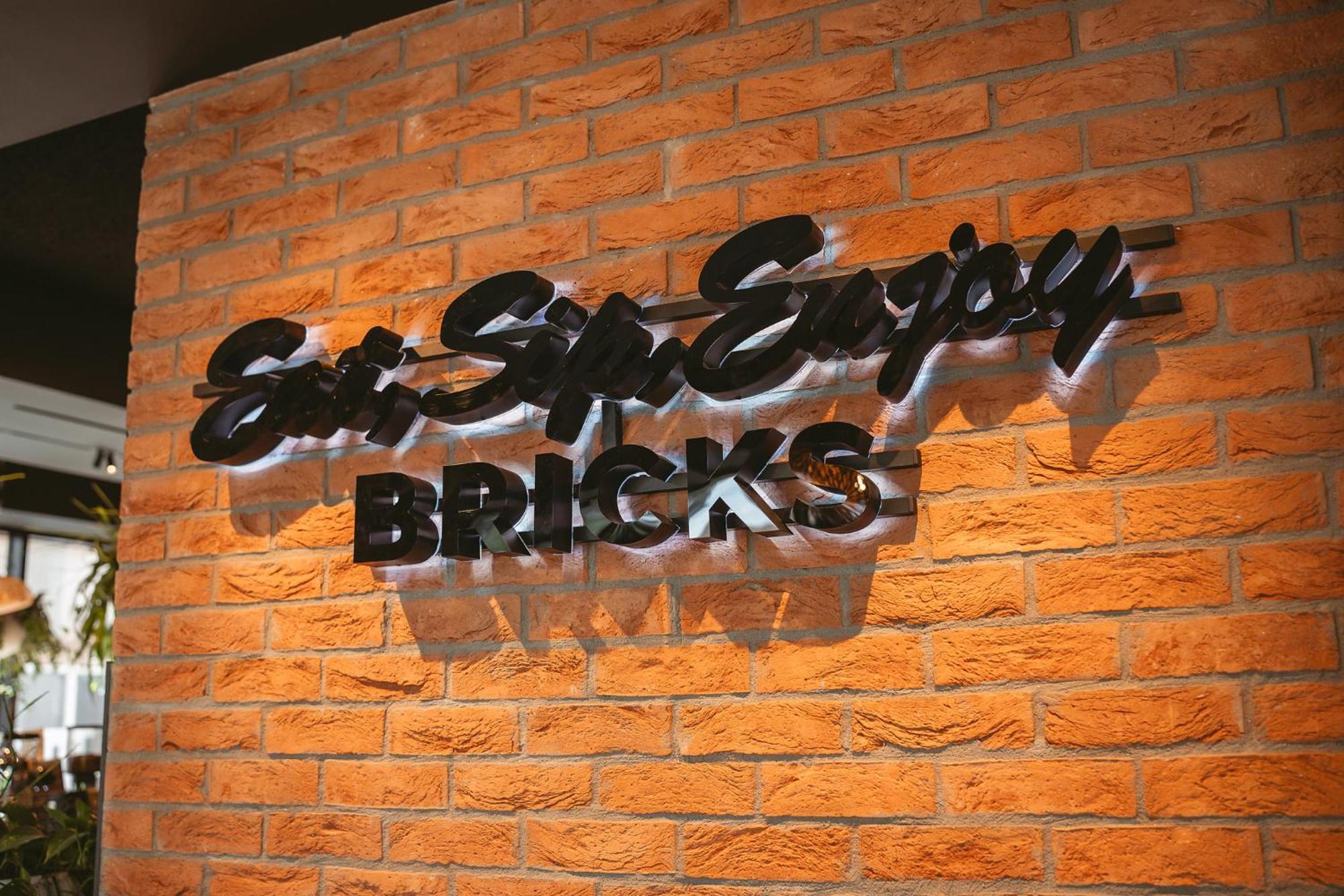 26Bricks Luxury Suites 拉迪亚 外观 照片